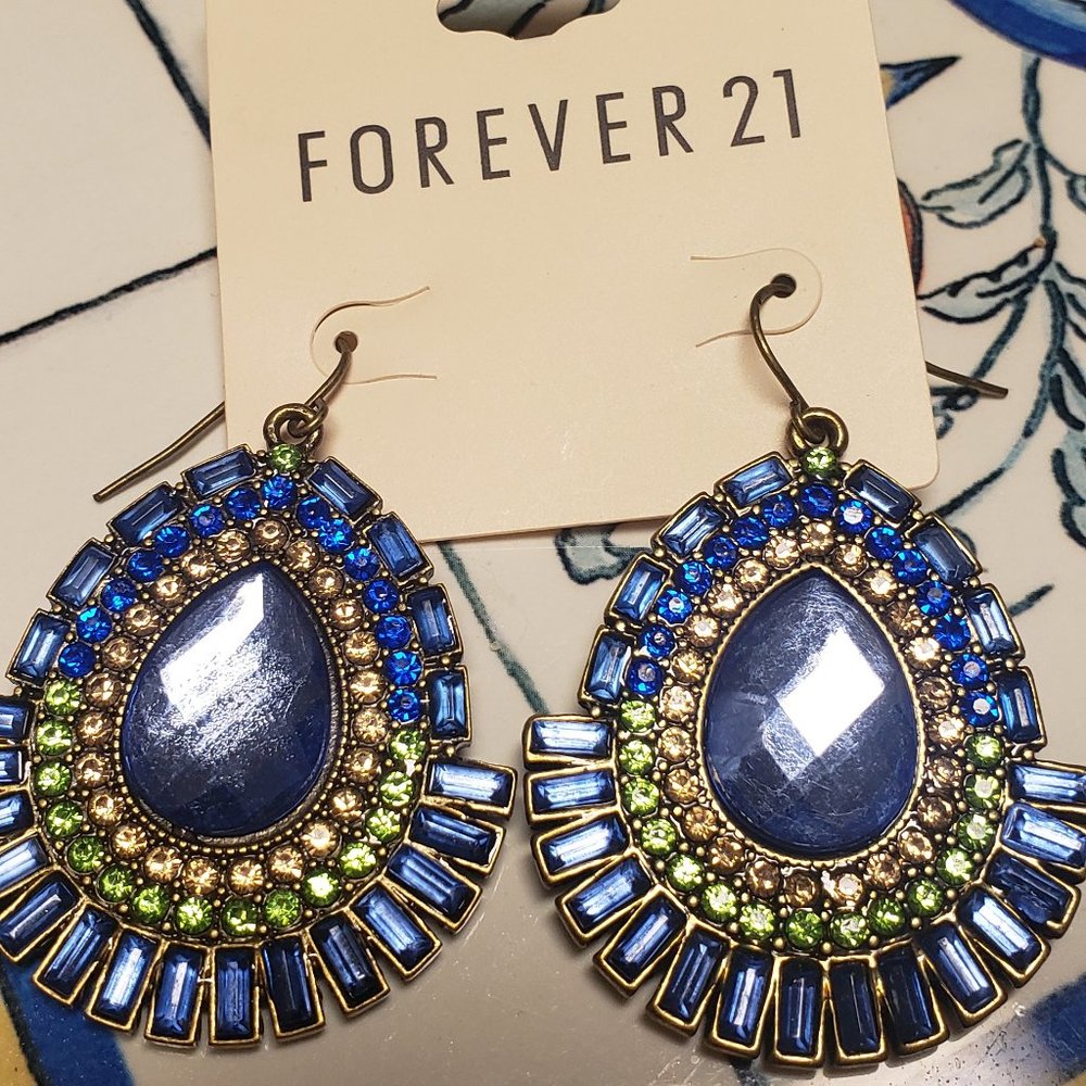 Gold Tone Dangle Earrings Pearl Drop Original